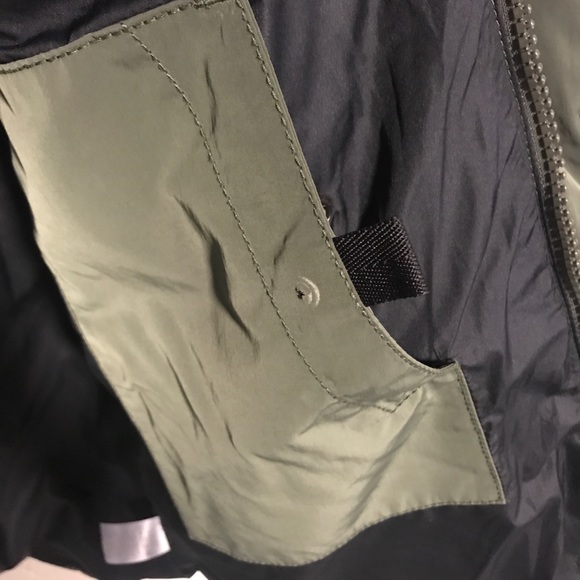 Everlane Jacket - Picture 5 of 7